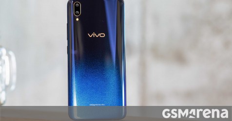 Vivo V Unveiled With In Display Fingerprint Scanner And Waterdrop