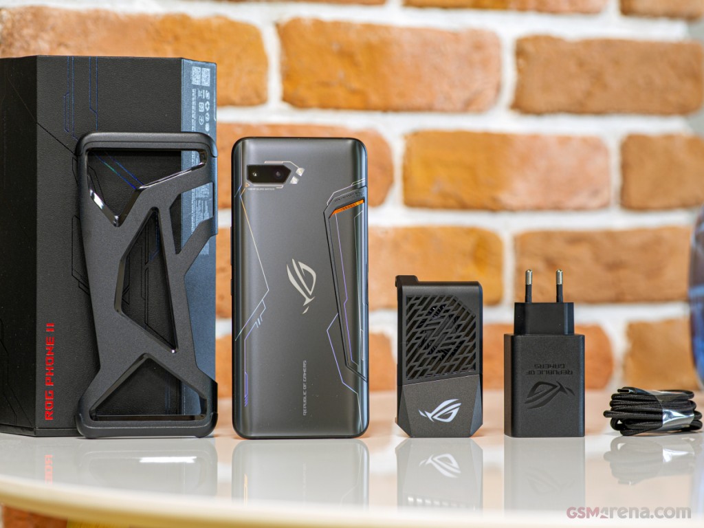 Asus ROG Phone II ZS660KL Pictures Official Photos