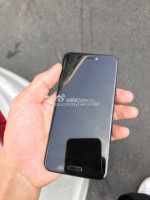 Xiaomi Mi 5c photographed in the wild