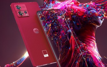 Motorola Edge 30 Fusion launches in the US in Viva Magenta, Pantone Color of the Year 2023
