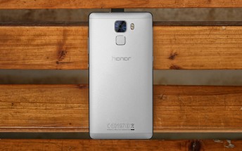 Huawei starts selling the Honor 7 in Europe, direct to consumers
