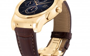 LG Urbane Watch Luxe is a smartwatch dressed in 23-karat gold 