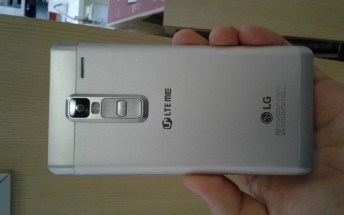 LG Class shows its metal body in leaked live images