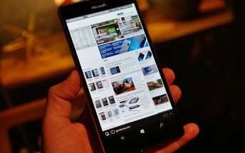 Microsoft says Lumia 950 XL out of stock at some UK retailers due to strong demand, refutes hardware problem reports