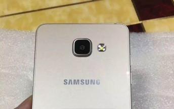 Live images of the Samsung Galaxy A5 and A7 successors leaked