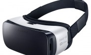 A free Samsung VR headset to come with each Galaxy S7 pre-order