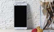 HTC One X9 now stars in live photo shoot