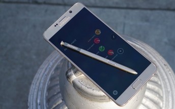 Samsung fixes Galaxy Note5,  a wrongly inserted S-Pen no longer breaks it