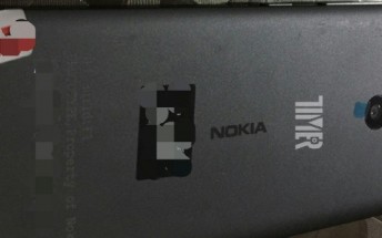 All-metal Nokia smartphone leaks in photo, could be one of three 2016 models