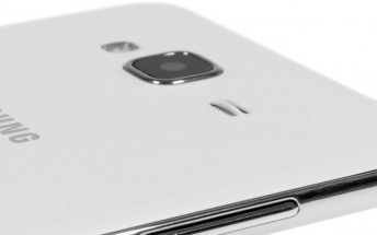 Leaked Samsung Galaxy J5 (2016) and J7 (2016) user manual hint at metal frames yet again