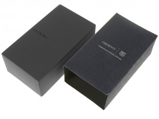 The accessories in the specially designed box