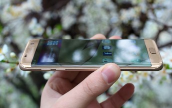 No more flat-screen Galaxy S models, Samsung hints