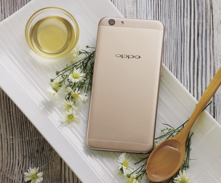 Oppo F1s Hands On