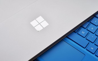 Surface all-in-one to be offered in three sizes, new Surface Book won't have hinge gap