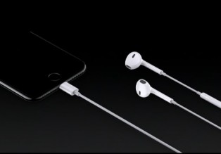 No more 3.5mm headphone jack for the iPhone 7