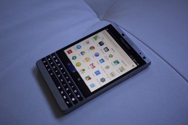 blackberry passport blue