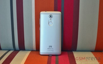 ZTE Axon 7 mini goes on pre-order in the US, yours for $299.98