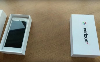 Verizon has its own promo 'unboxing' video for the Google Pixel and Pixel XL