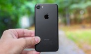 128 and 256GB iPhone 7 models are $100 off at T-Mobile today only