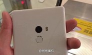 White Xiaomi Mi Mix spotted in China