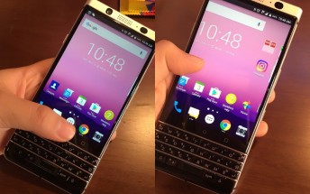 BlackBerry Mercury live images surface, QWERTY keyboard in tow
