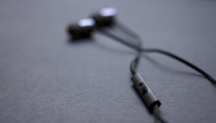 Oneplus bullets 2024 earphones v2 price