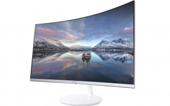 Samsung's new CH771 is a curved, quantum dot monitor, aimed at gamers and pro users