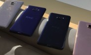 HTC U Ultra stars in live photos, reveals secondary display