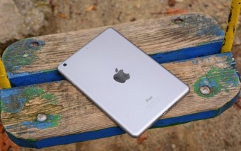 Apple retains top spot for tablet sales in 2016, but market shrinks
