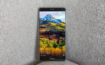 Huawei Mate 9 durability test reveals sturdy panels