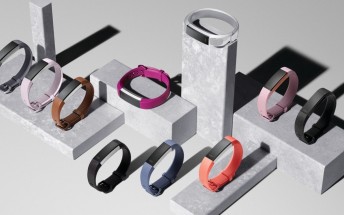 Fitbit introduces Alta HR with a heart-rate sensor