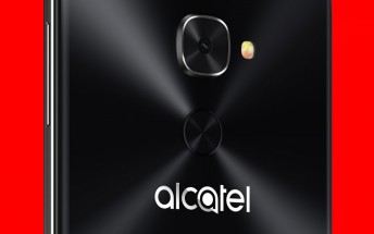 Live image of the alleged Alcatel Idol 5S next to the Idol 4 appears