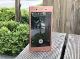 Sony Xperia XZ Premium Bronze Pink hands-on