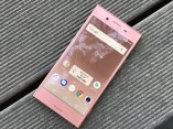 Sony Xperia XZ Premium Bronze Pink hands-on