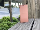 More live images of the Bronze Pink Xperia XZ Premium