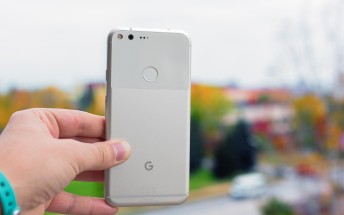 Google Pixel XL's direct successor canceled, replaced with bigger device