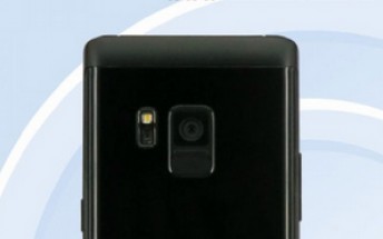 Samsung W2018 flip-phone to arrive on December 1