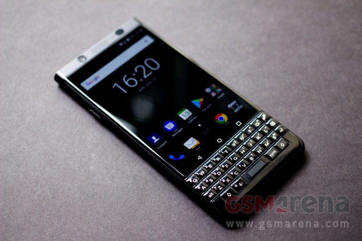 BlackBerry KEYone Limited Edition Black hands-on - GSMArena.com news