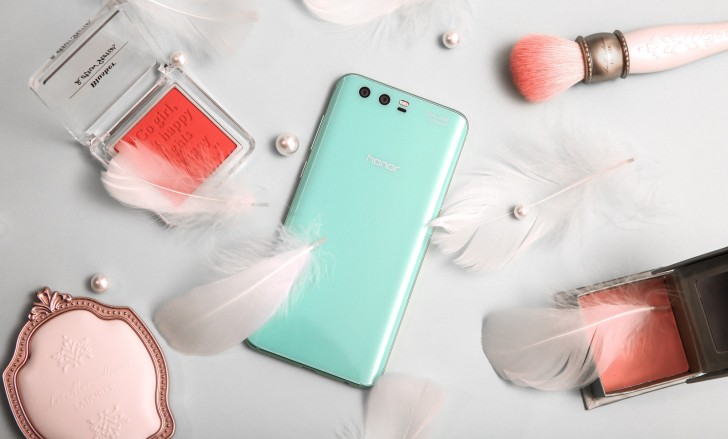 Honor  9 limited edition in Robin Egg Blue coming to the UK