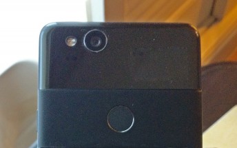 Google Pixel 2 live photo gives us a closer look at the front and back