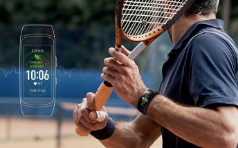 Samsung Gear Fit2 Pro goes official