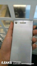 (Leak) Sony Xperia XZ1 rear panel