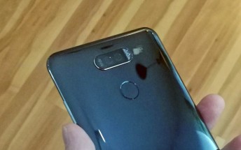 Another Huawei Mate 10? A different design for the Leica dual cam on the back