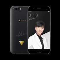 Three versions of the Oppo R11 TFBOYS Edition, one for each member