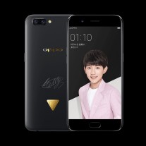 Three versions of the Oppo R11 TFBOYS Edition, one for each member