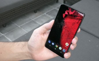 Essential Phone gets a camera-boosting update