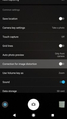 The Xperia XZ Premium gains an option to correct geometric image distortion