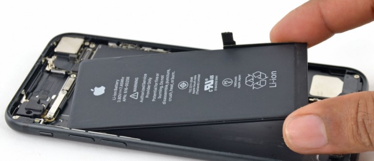 iFixit drops the prices for its iPhone battery replacement kits to $29 or lower - GSMArena.com news