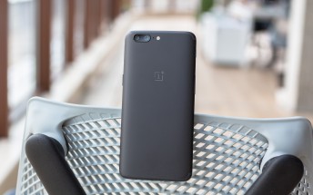 OxygenOS 4.5.15 is now out for the OnePlus 5, brings October security patches