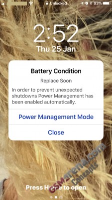 Concept: notification indicating a change of state in your iPhone battery